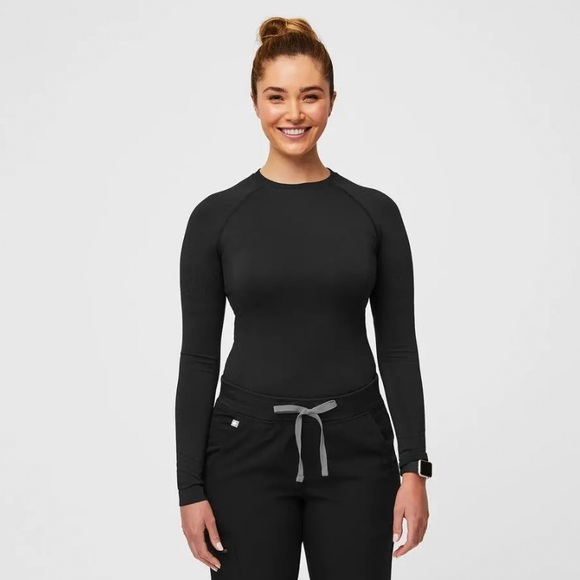 Figs Salta Seamless Longsleeve Underscrub Ventilated Performance Top Black XS - Picture 1 of 13